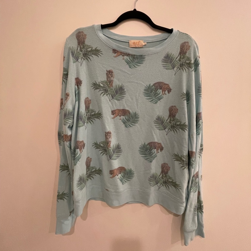 All things fabulous, teal, tigers, medium.